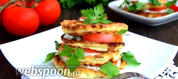 Оладьи из кабачков со сметанным соусом