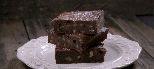 Шоколадный брауни с морской солью