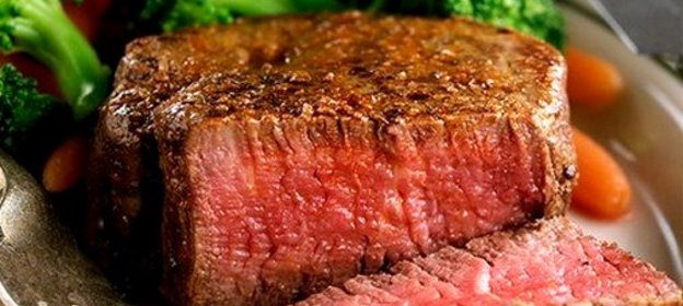 Стейк из говядины с овощами