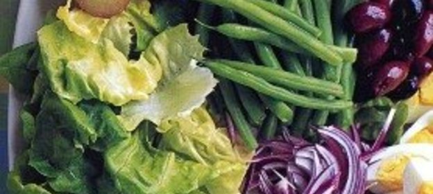 Отварной язык в желе