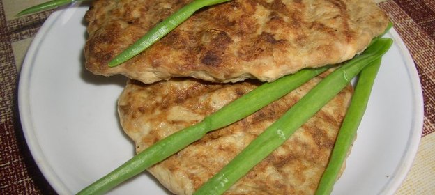 Оладьи из куриного филе с печенью