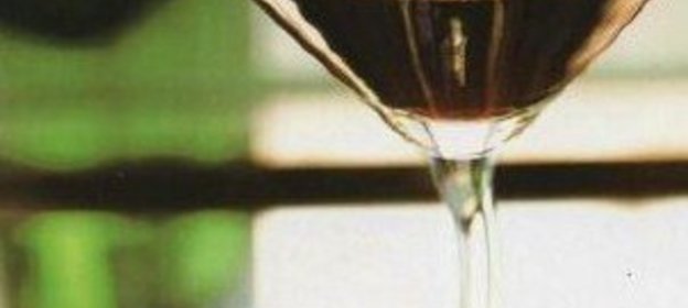 Салат яблочный с орехами