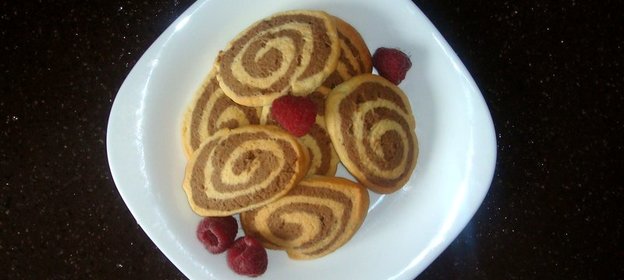 Двухцветное печенье «Серпантин»