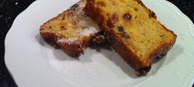 Фруктовый кекс с орехами