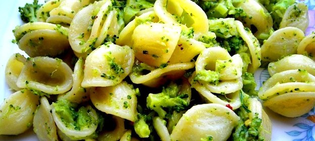 Паста орекьетте с брокколи