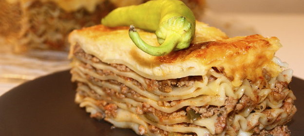 Лазанья с мясным соусом