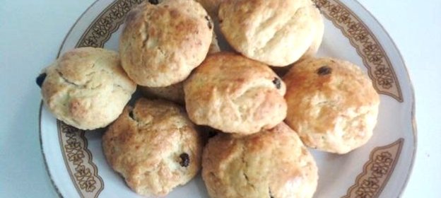 Творожные булочки с изюмом