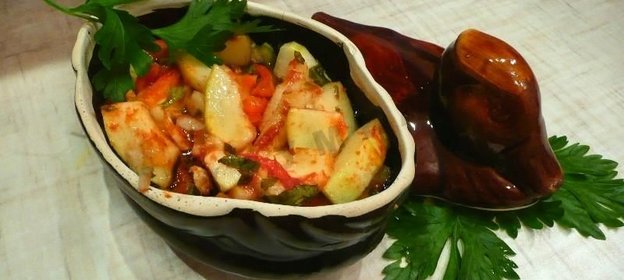 Соус с кабачками и картошкой