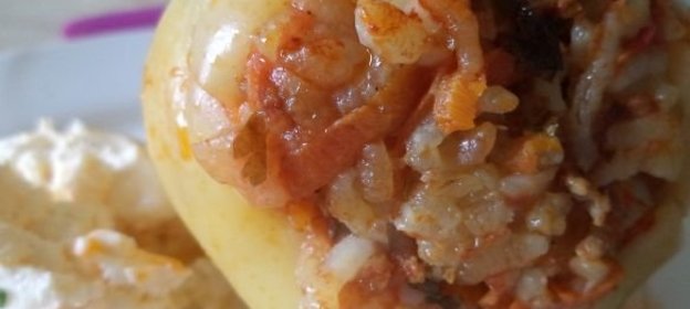 Булочка с изюмом на пахте