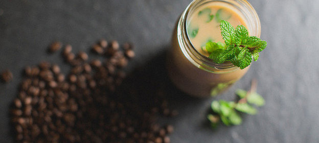 Горячий шоколад с перечной мятой