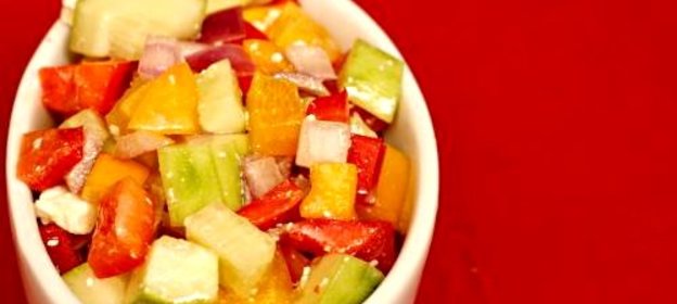 Средиземноморский салат с перцем