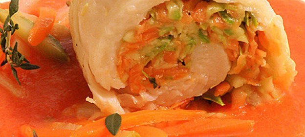 Рулеты из морского языка, фаршированные овощами