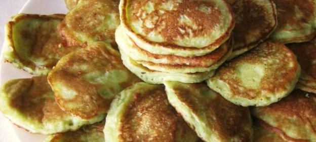 Сладкие оладьи из кабачков