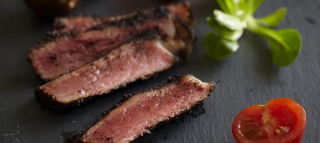 Стейк с кофейной корочкой