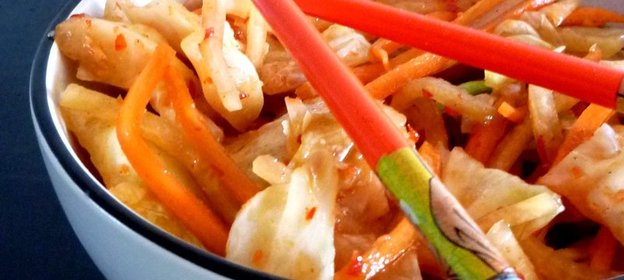 Острые овощи по мотивам кимчи и лабацай