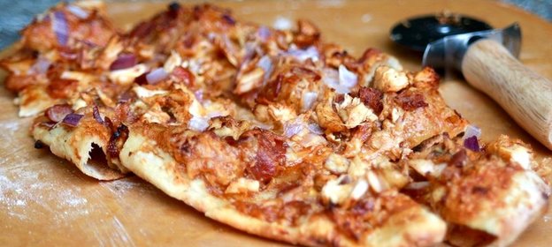 Пицца с куриным фаршем