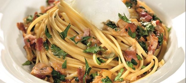 Макароны по-флорентийски с яйцом