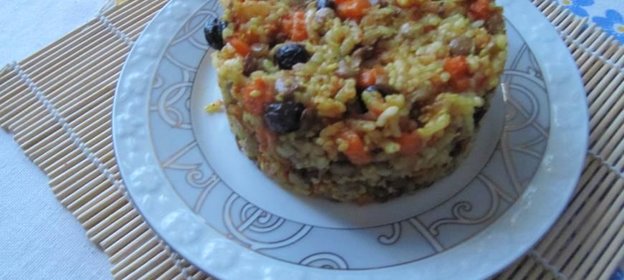 Запеканка из риса с чечевицей