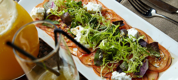 Карибские булочки с ананасом, кокосом и творогом