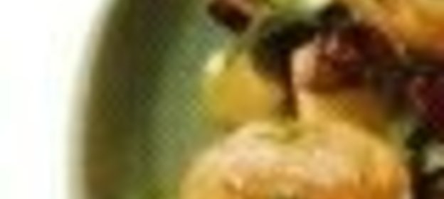 Салат из трески, морского окуня или камбалы