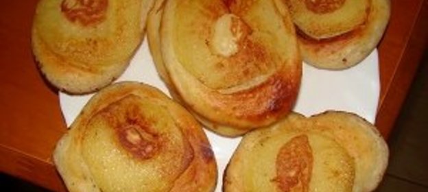 Яблочные оладьи