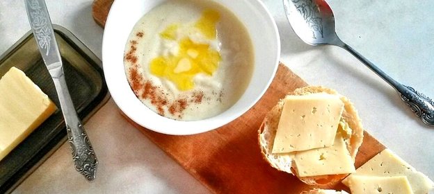 Манная каша с корицей