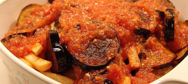 Овощное жаркое под соусом