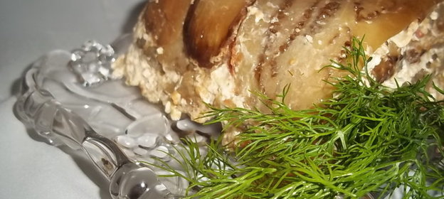 Запеканка из баклажан с фаршем под сливочно-сырным соусом