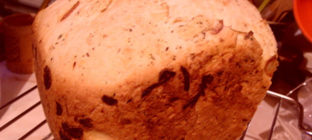 хлеб с жаренным луком и зеленым острым перцем /для хлебопечки/