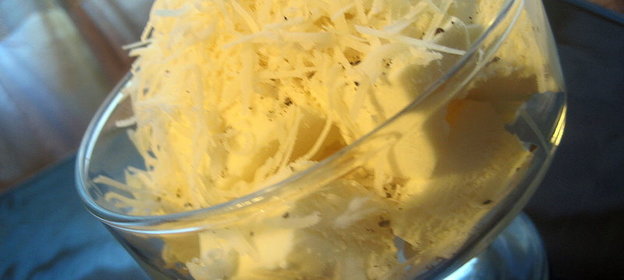 Мороженое с пармезаном...к кофе