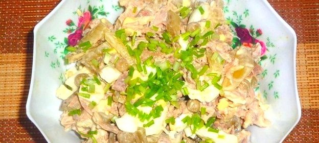 Салат из утки с соленым огурцом