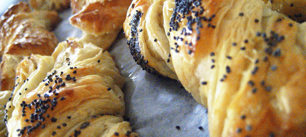 Булочки с кунжутом и/ или маком