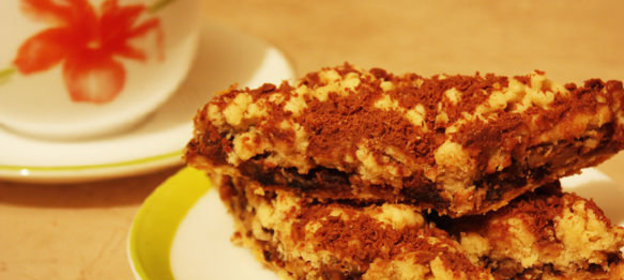 Пирожное «ИОШка» (Изюм, Орехи, Шоколад)