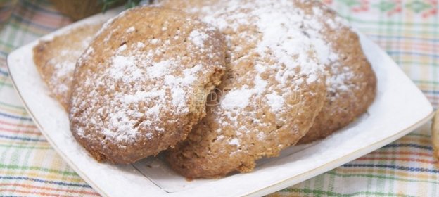 Рождественское ореховое печенье