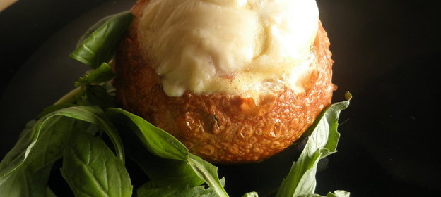 Булочка с начинкой на завтрак