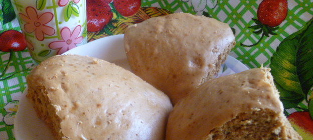 Медовые булочки с орехами на пару