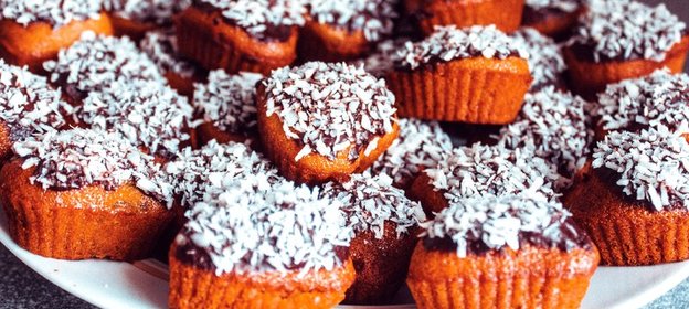 Постные медовые кексы