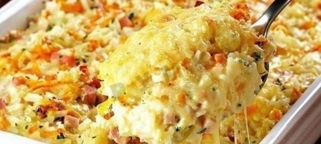 Запеканка из риса ветчины и сыра