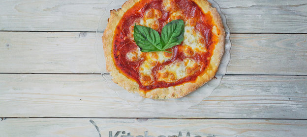 Круглая пицца пепперони своими руками