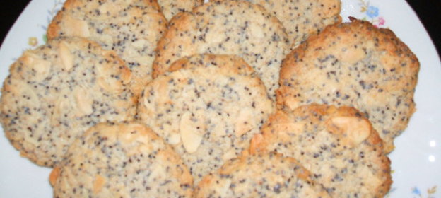 Кокосово-миндальное печенье с маком постное