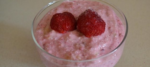 Смузи с творогом и бананом