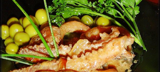 Морской коктейль в сливочно-соевом соусе