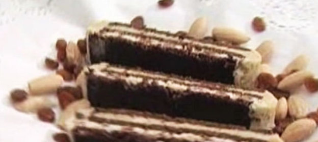 Сырная нуга с хлебом