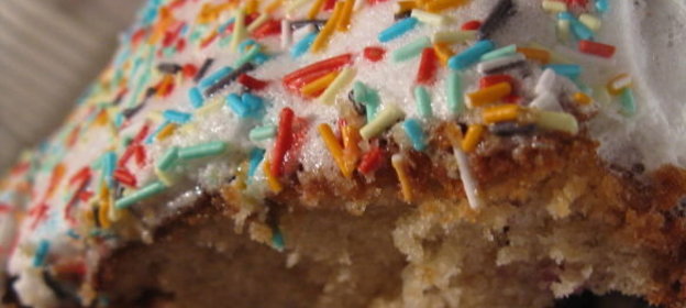 Ягодный воздушный кекс