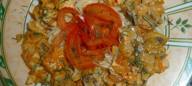 спагетти под сказочным соусом