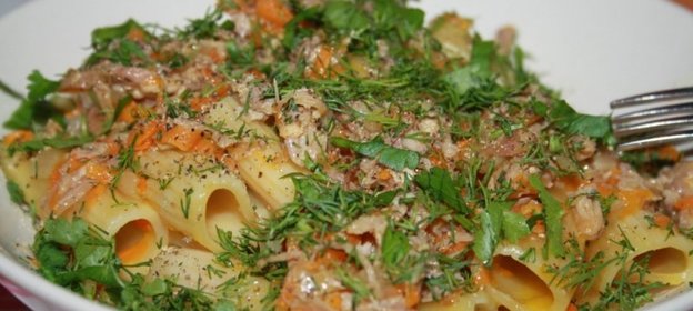 Макароны по-флотски с тушенкой