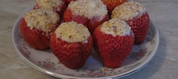 Десерт «Клубничка»