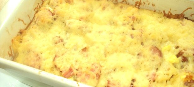 Запеканка с сосисками