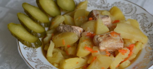 Кабырга (мясной салат с гарниром)