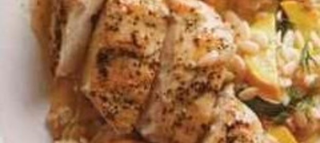 Курица с цуккини и пастой орцо